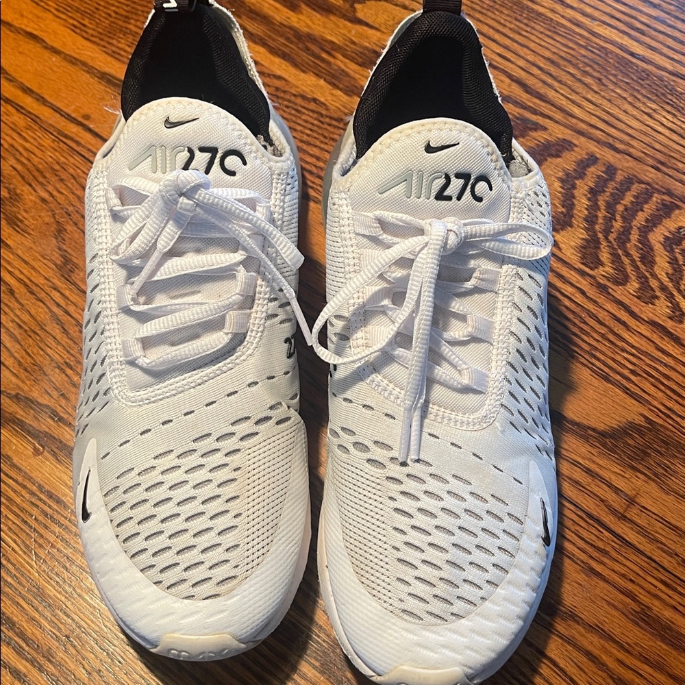 Nike Air 270 White and Black Sneakers